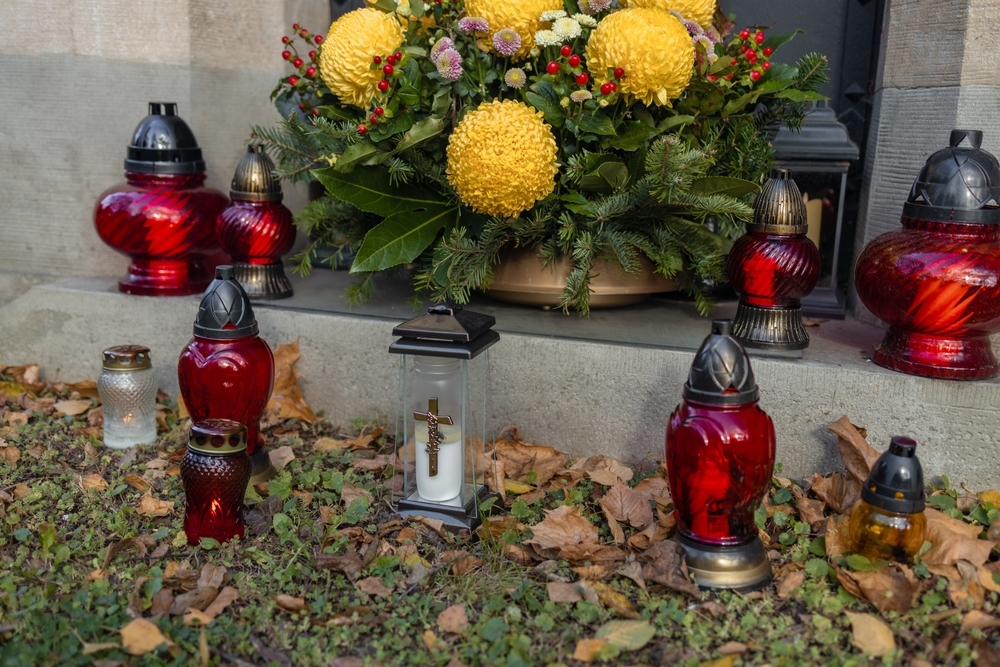 Why Do Italians Bring Chrysanthemums to Cemeteries?